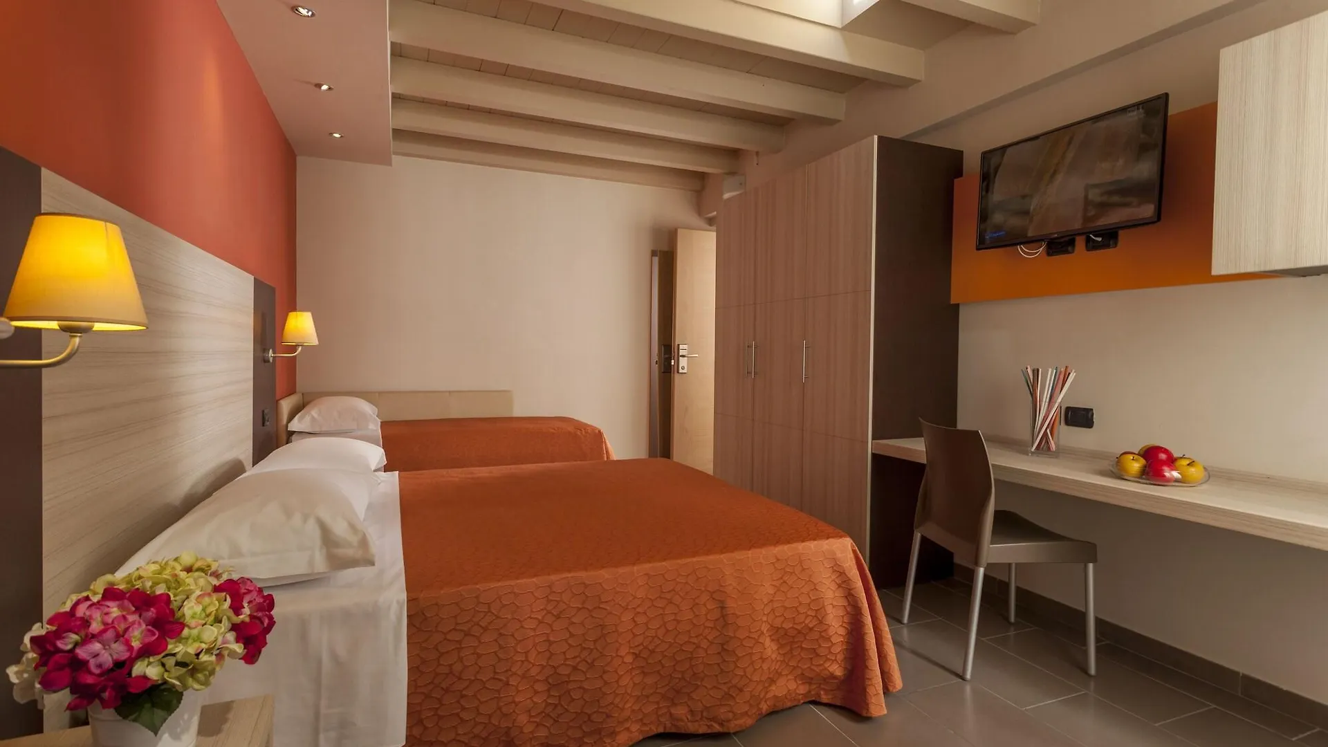 Hotel Aurora Mare Ρίμινι 3*,